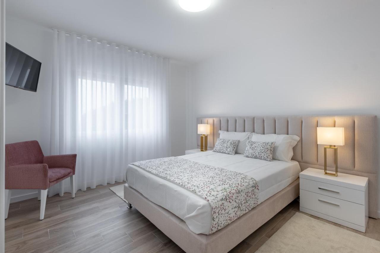 Acolhedor Apartamento T3 Serra D'El Rei מראה חיצוני תמונה